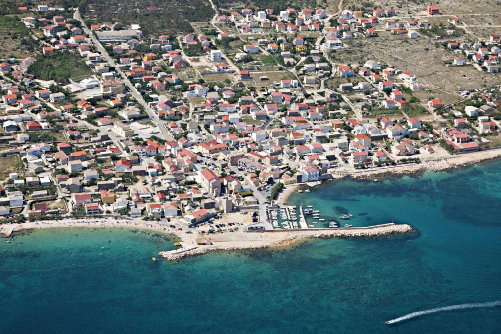 Apartments Biba & Lucy Ražanac Zewnętrze zdjęcie