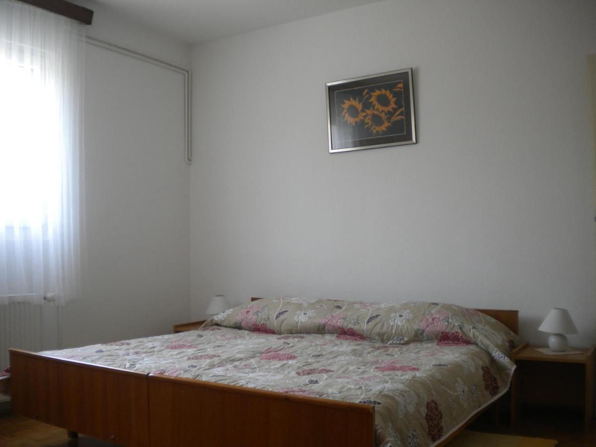 Apartments Biba & Lucy Ražanac Pokój zdjęcie